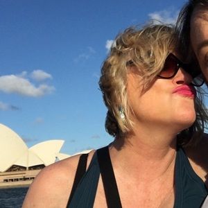 Meet your Posher, Valerie